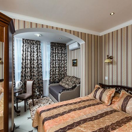 Nadobu Hotel Roshe Киев Екстериор снимка