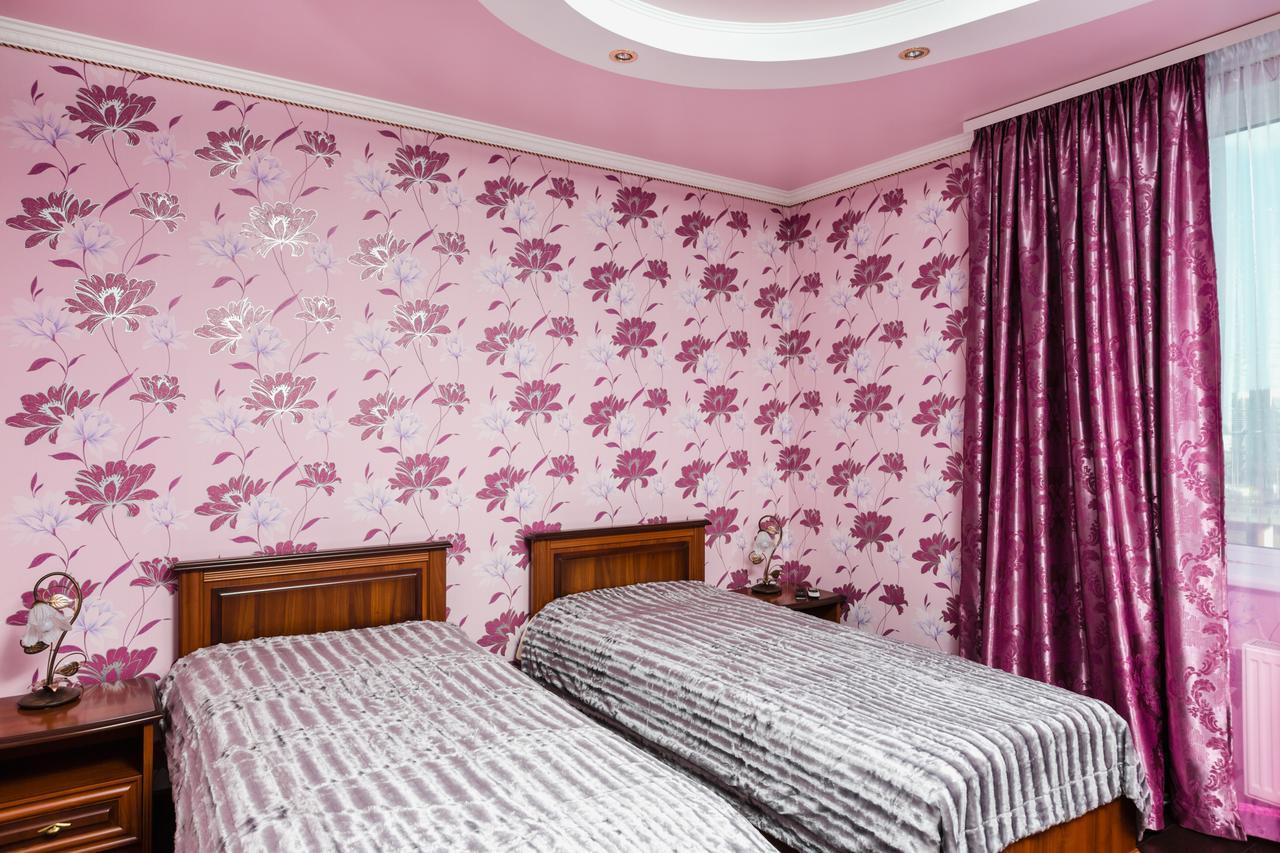 Nadobu Hotel Roshe Киев Екстериор снимка