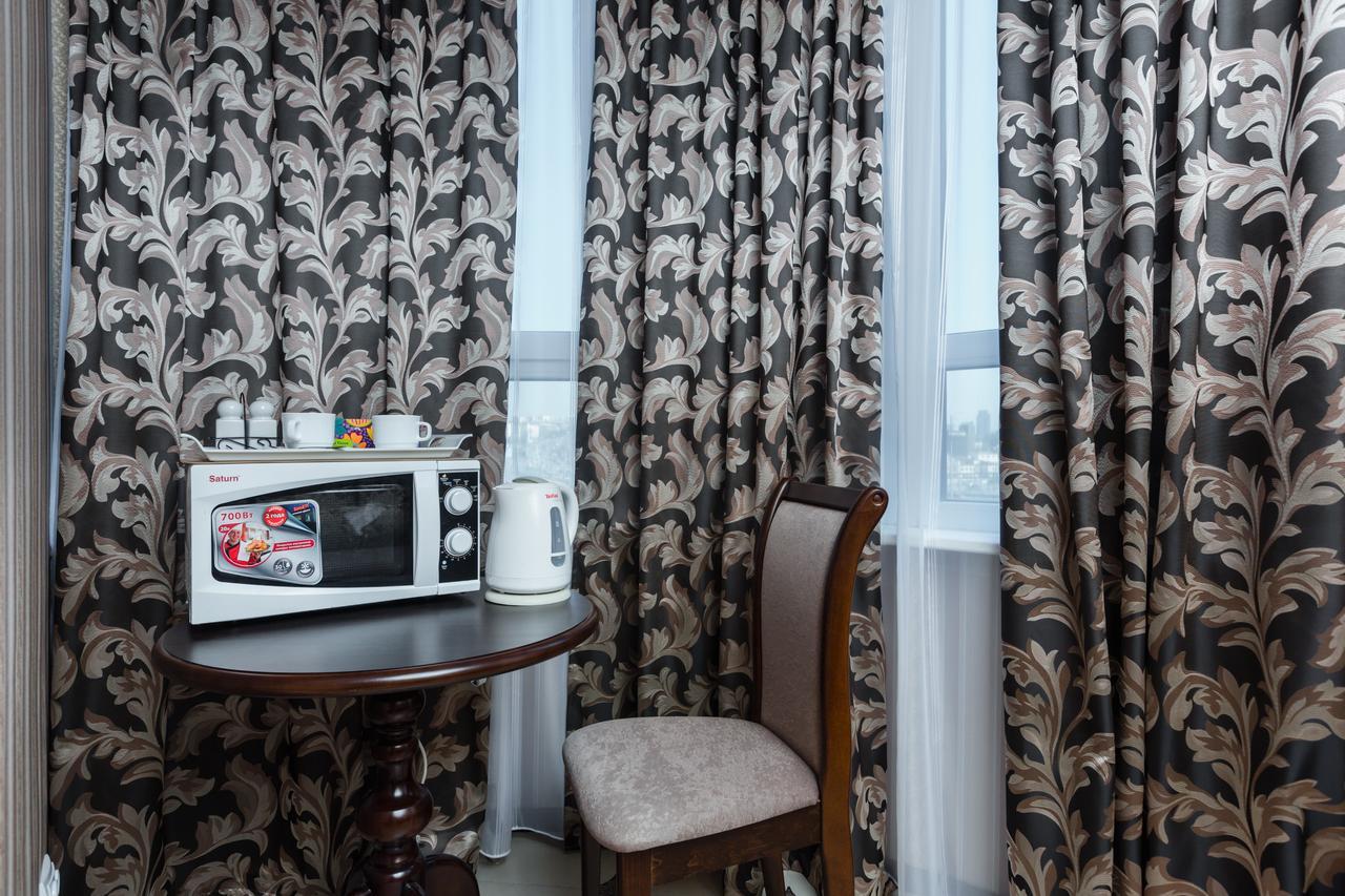 Nadobu Hotel Roshe Киев Екстериор снимка